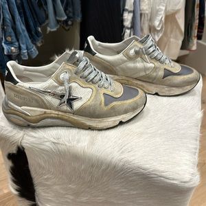 Golden Goose Runner 39 Sneaker